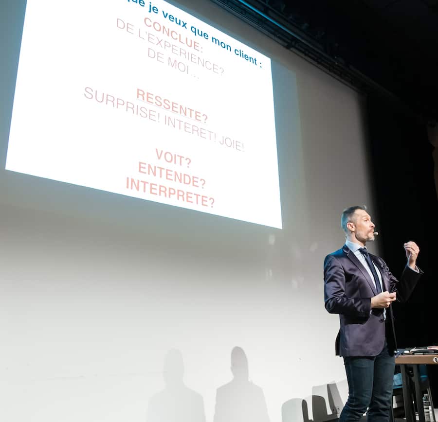 conference-experience-client-wow-effect-laurent-beretta conference-experience-client-wow-efect-laurent-beretta-paris