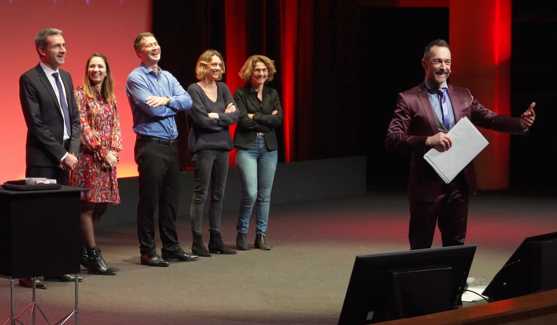 Le mentaliste Laurent Beretta pratique un mentalisme bienveillant et en empathie avec son public. Le show du mentaliste Laurent BERETTA pour les évènements d'entreprise